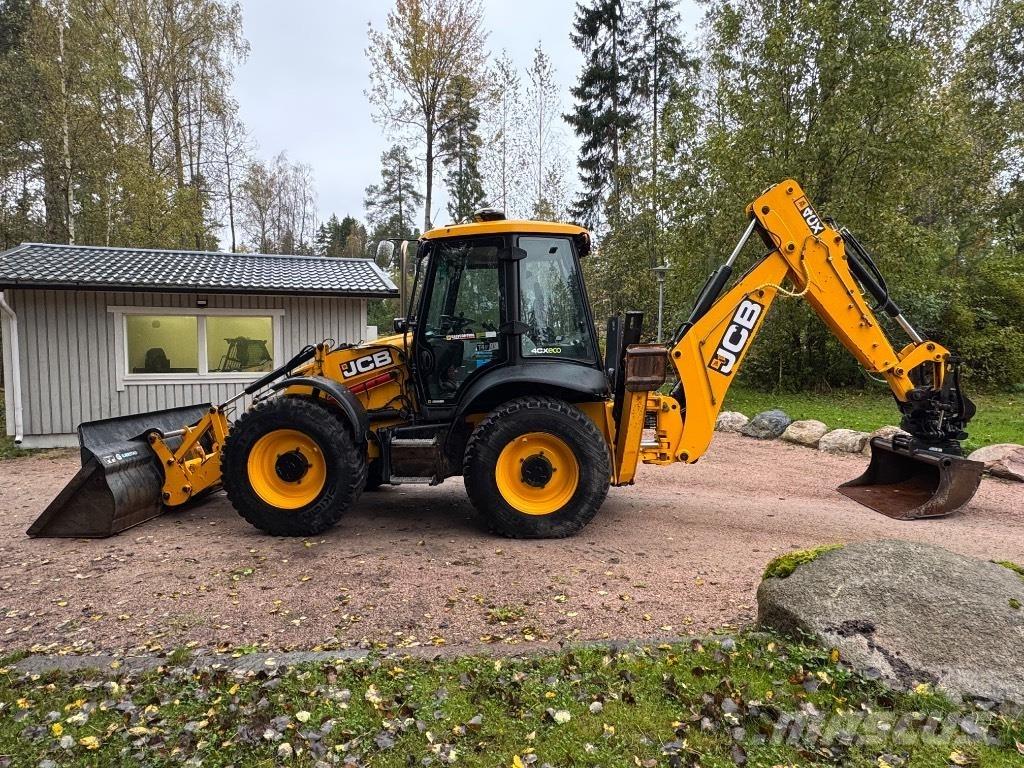 JCB 4 CX 14 HFCA Ekskavatori-iekrāvēji