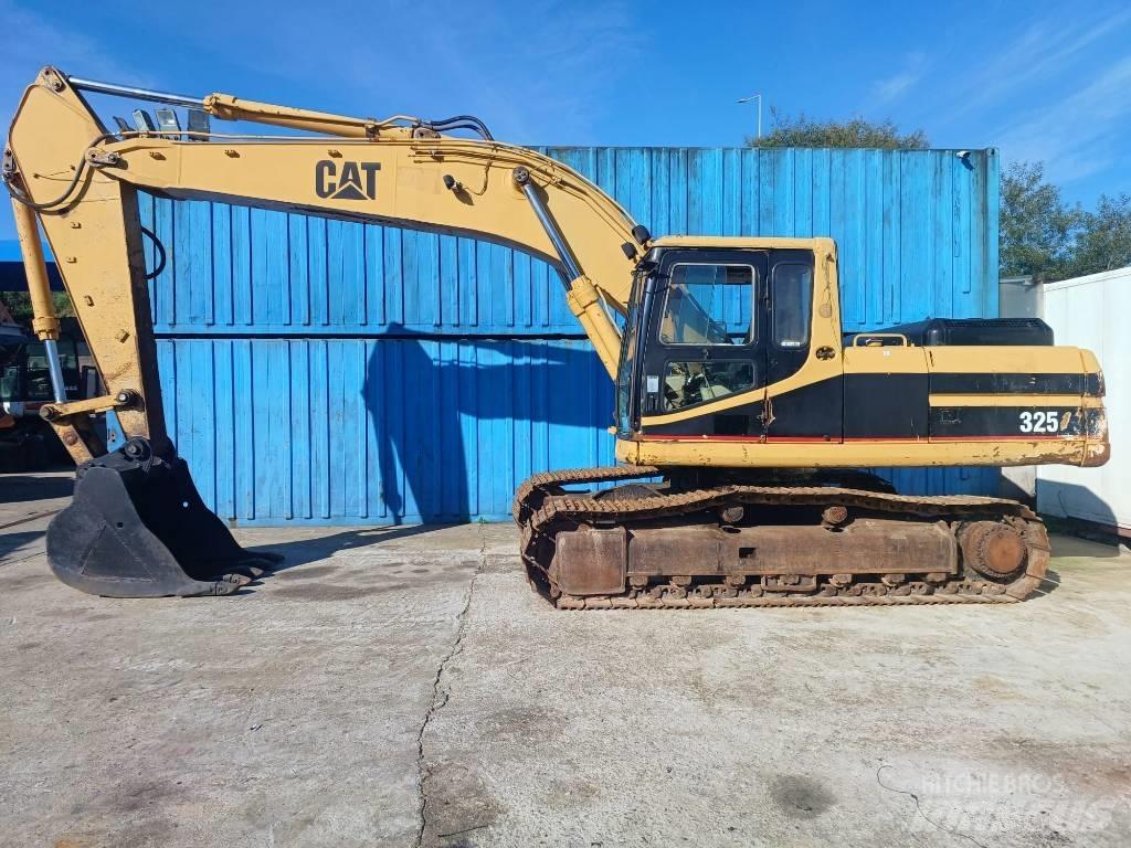 CAT 325 Kāpurķēžu ekskavatori