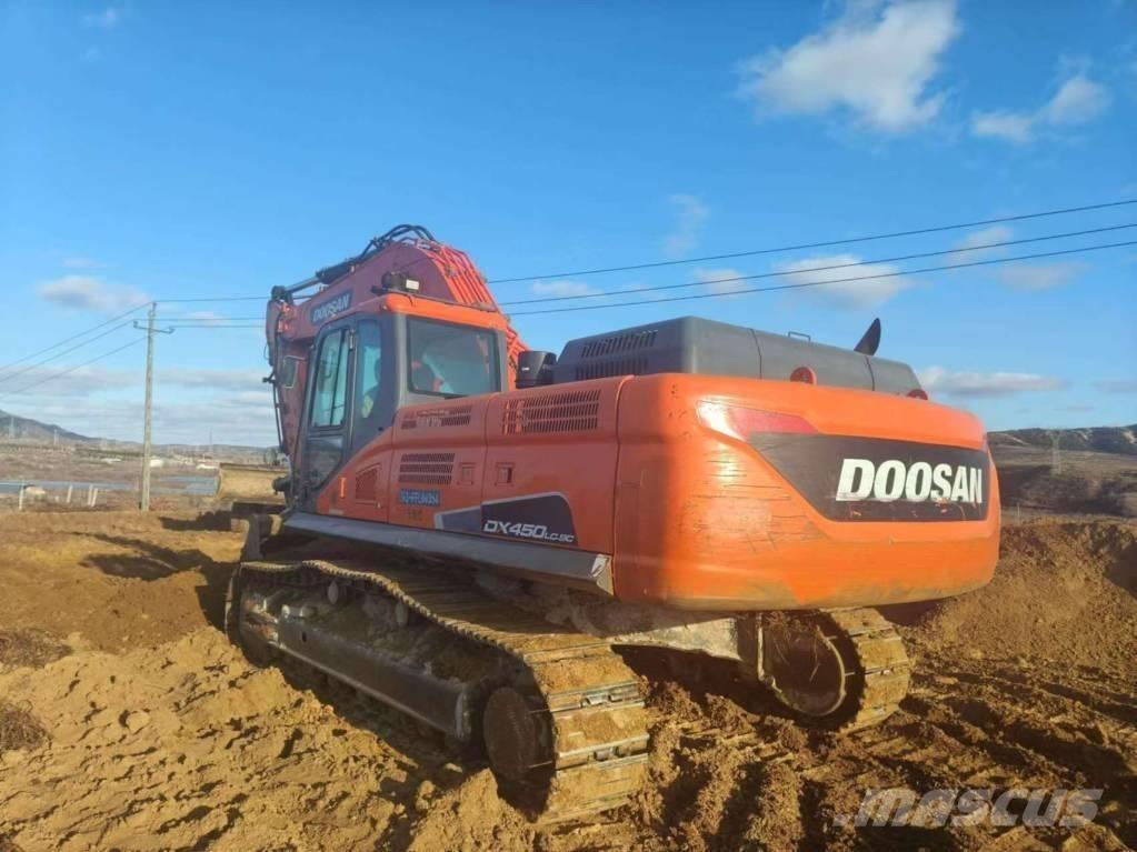 Doosan DX 450 LC-9 Amfībijas tipa ekskavatori