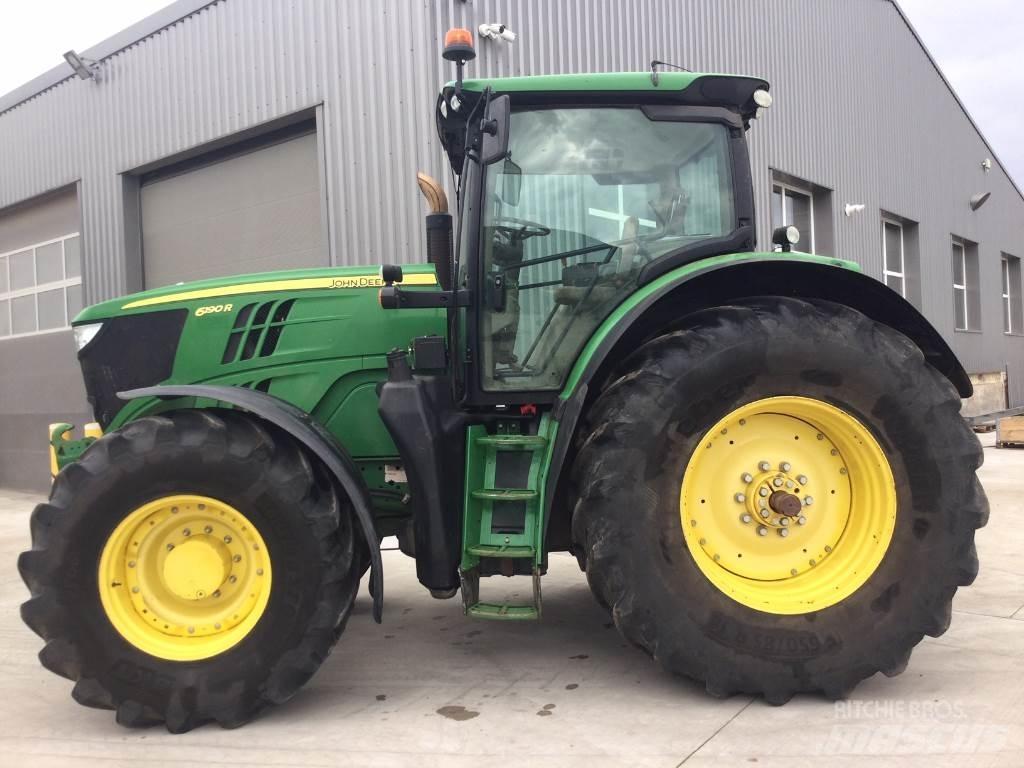 John Deere 6190R Traktori