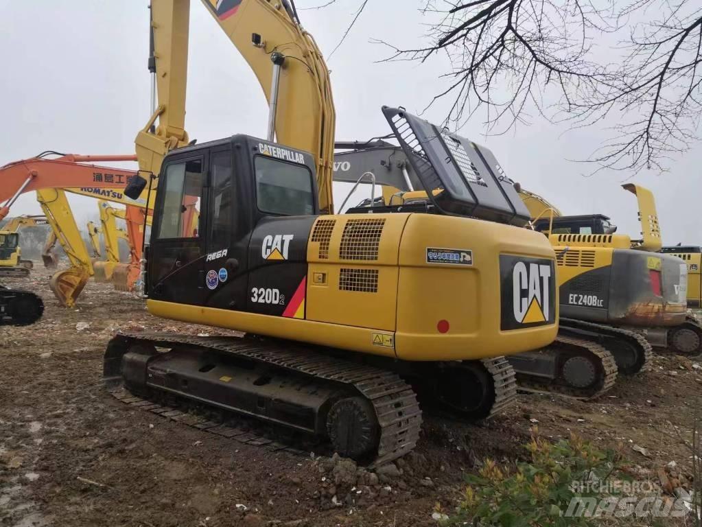 CAT 320 D Kāpurķēžu ekskavatori