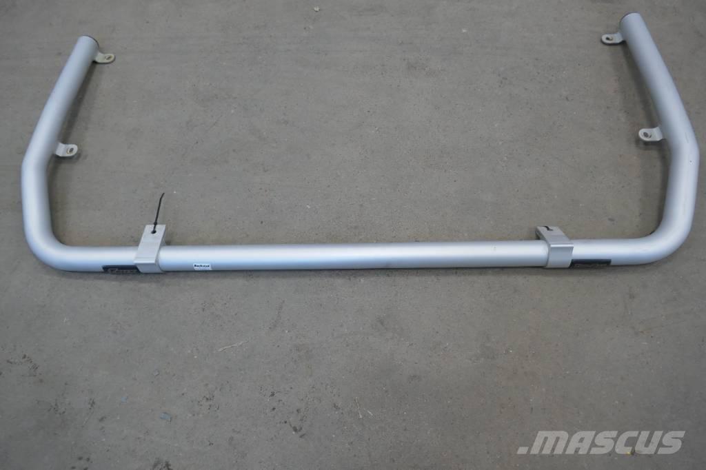  Trux Top-Bar Kabīnes un interjers