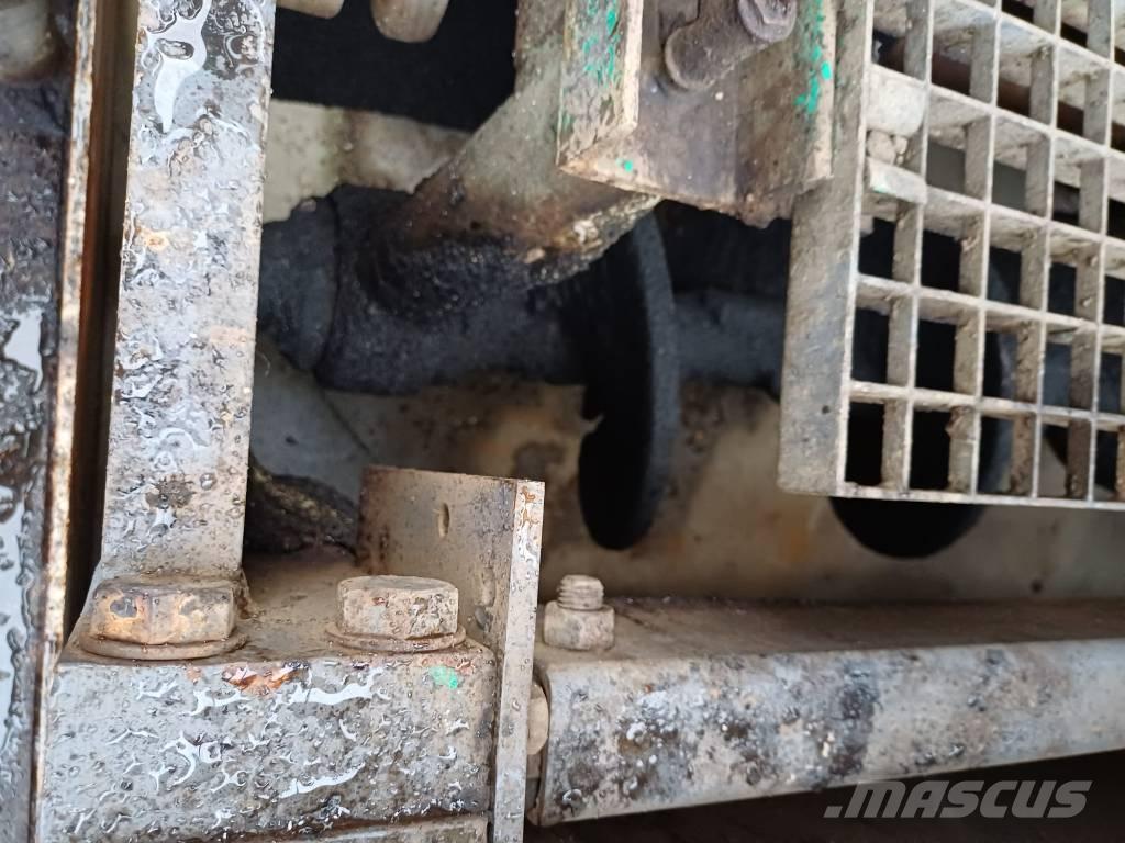 Vögele super 1302 Asfalta klājēji