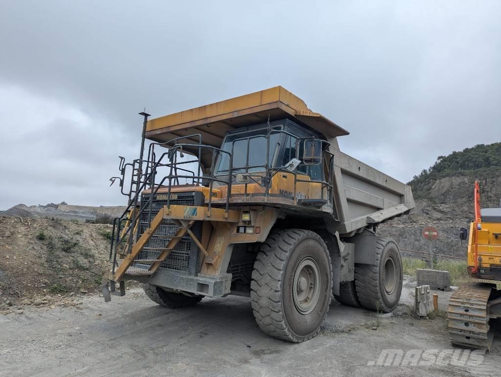 Komatsu HD 605-7 Karjeras kravas automašīnas