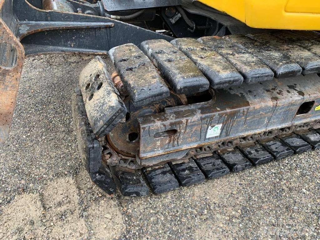 Komatsu PC88MR-8 Kāpurķēžu ekskavatori
