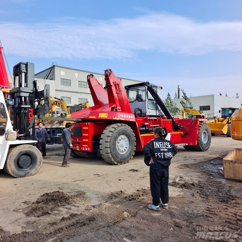 Kalmar DRF 450 Konteineru pacēlāji