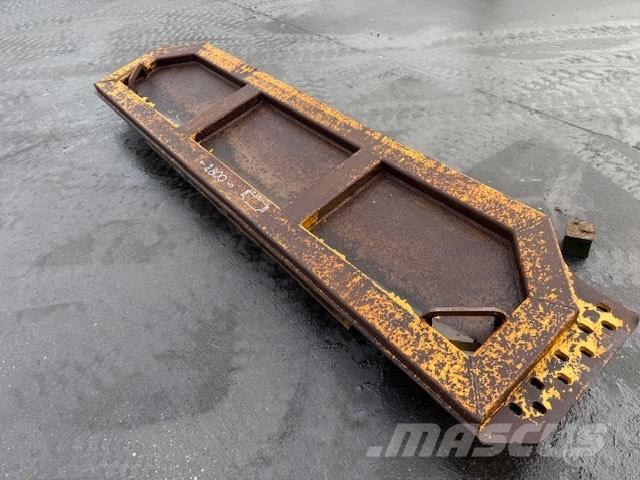 CAT TAILGATE Artikulētie pašizgāzēji