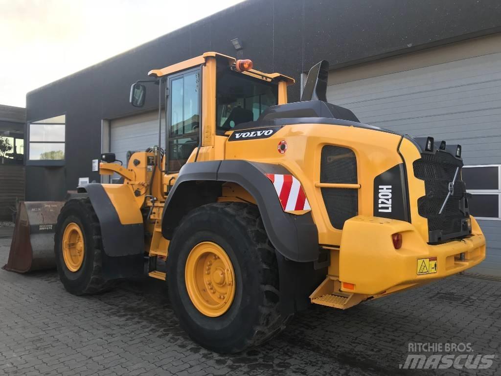 Volvo L120H Iekrāvēji uz riteņiem