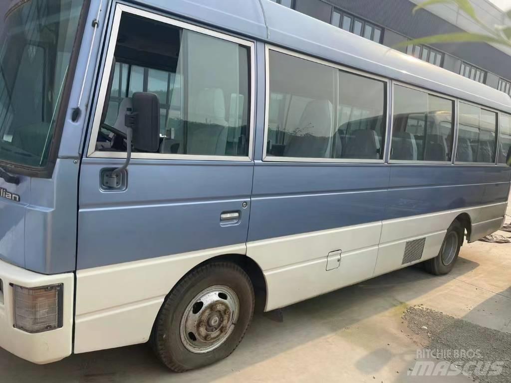 Nissan Civilian Starppilsētu autobusi