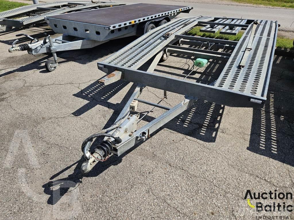  Rydwan EURO B2600 Tents puspiekabes