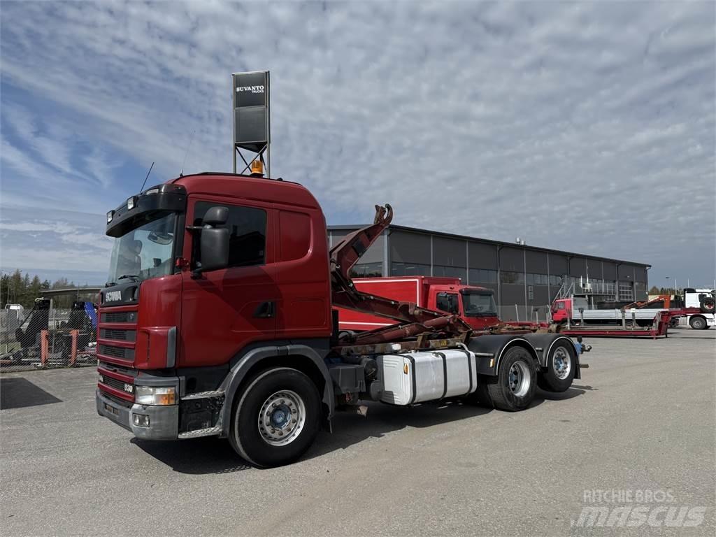 Scania R144 6X2 Treileri ar āķi