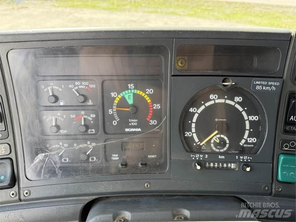 Scania R144 6X2 Treileri ar āķi