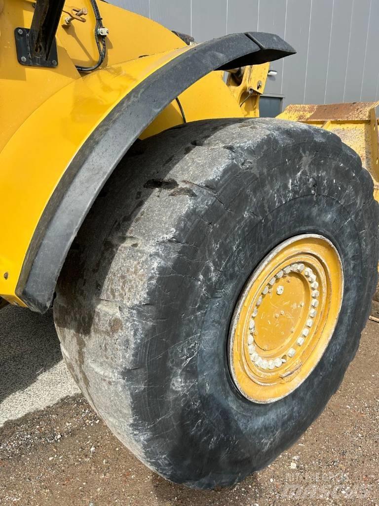 CAT 980 M Iekrāvēji uz riteņiem