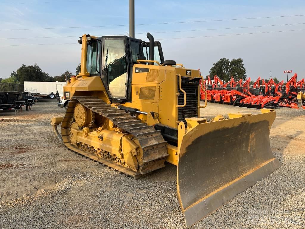 CAT D 6 N XL Kāpurķēžu buldozeri