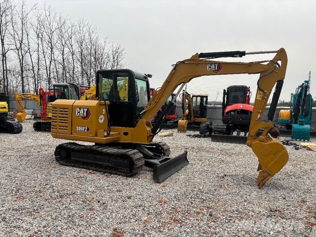 CAT 306E2 Mini ekskavatori < 7 t