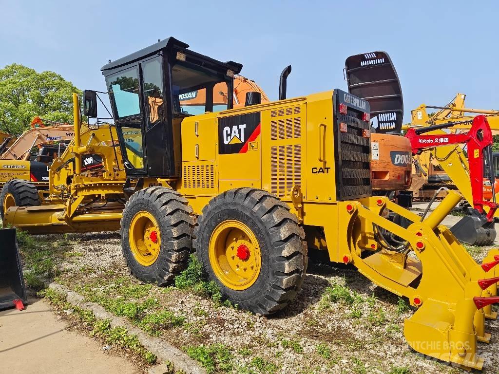 CAT 120 H Greideri