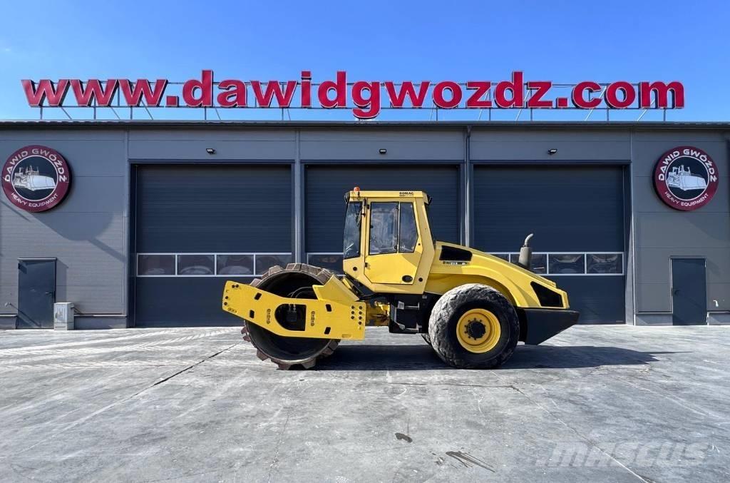 Bomag BW 213 D-4 Vienvalča grunts veltņi
