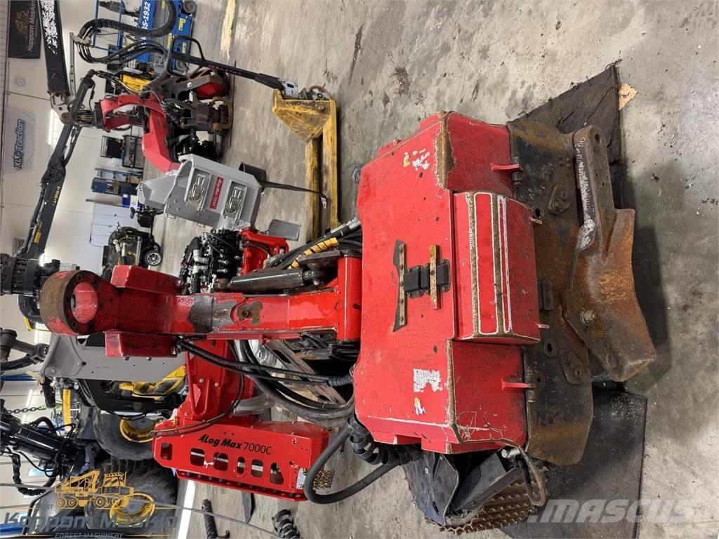 Komatsu S132 Hārvesteru kausi