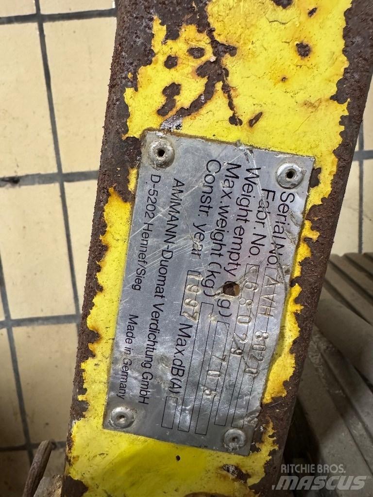 Ammann AVH 6030 Vibratori