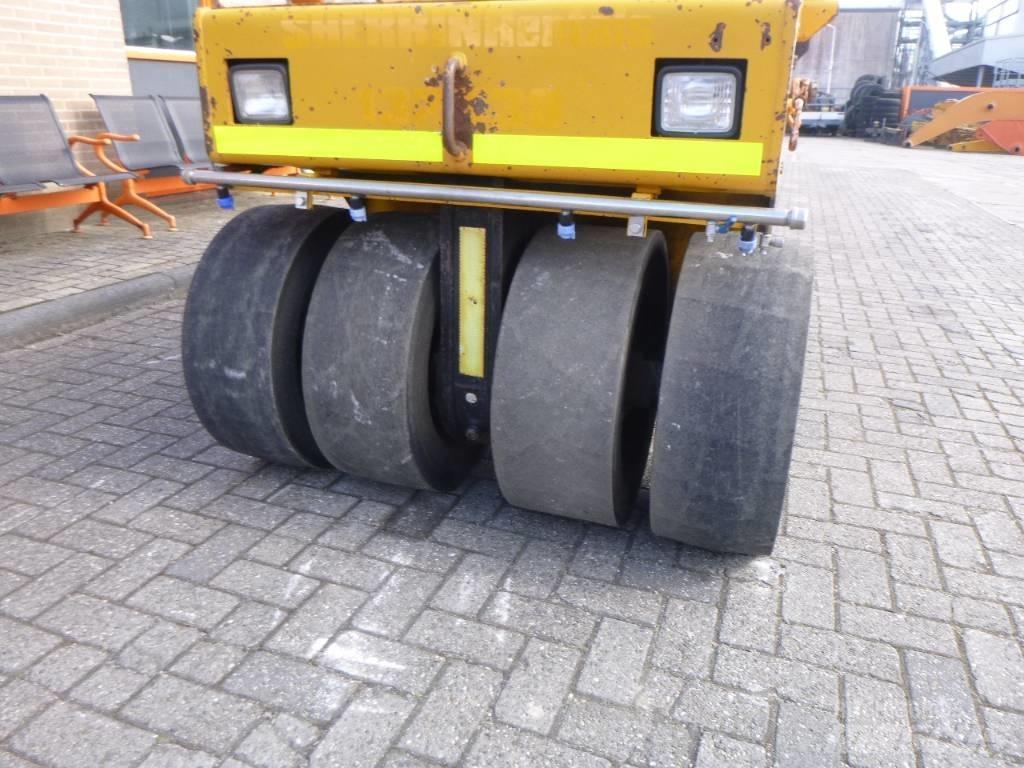 Sakai TS 160 Pneimatiskie veltņi