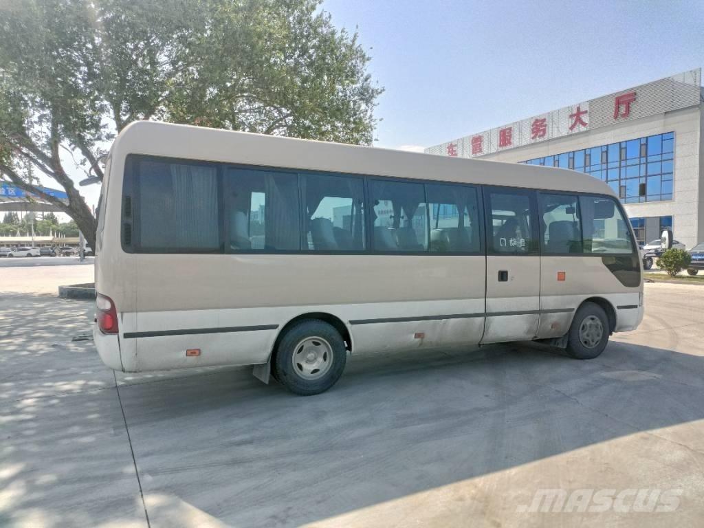 Toyota Coaster Bus Mikroautobusi