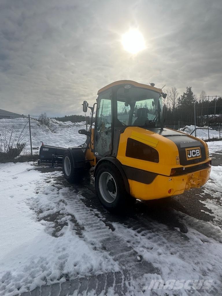 JCB 406 Iekrāvēji uz riteņiem