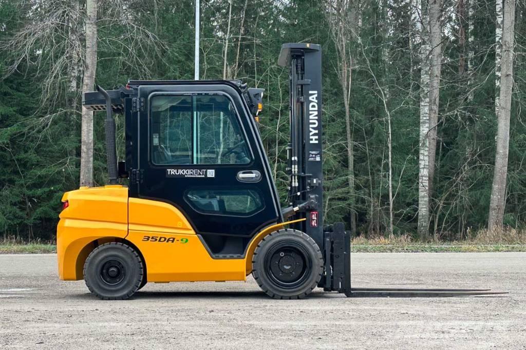 Hyundai 35 DA-9 Tehnika ar dīzeļa dzinēju
