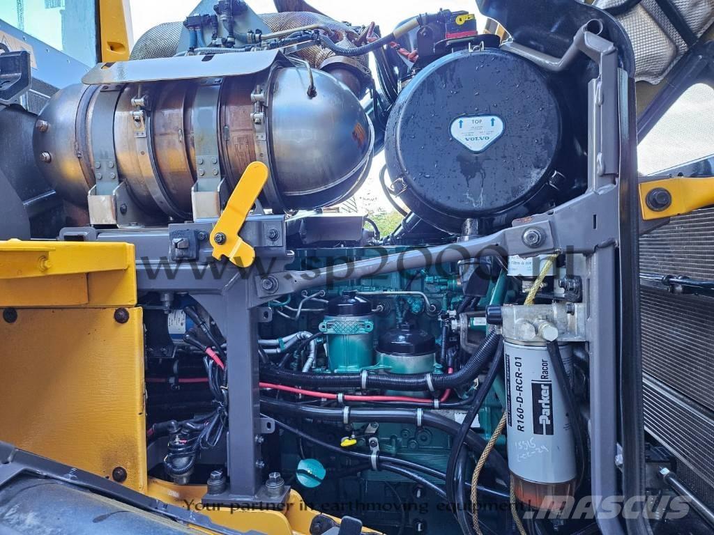 Volvo L 120 H Iekrāvēji uz riteņiem