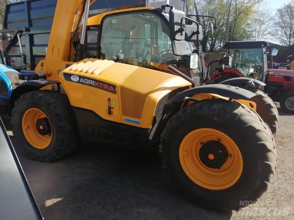 JCB 542-70 Lauksaimniecības pacēlāji