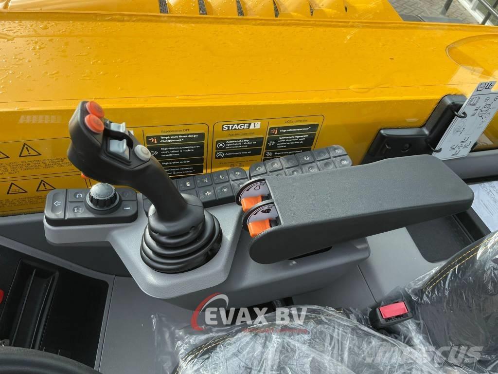 JCB 542-70 AgriXtra Lauksaimniecības pacēlāji