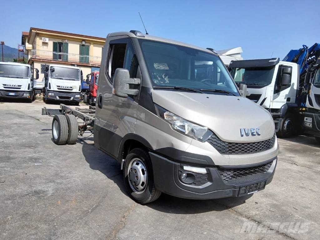 Iveco Daily 35 C 13 Evakuatori
