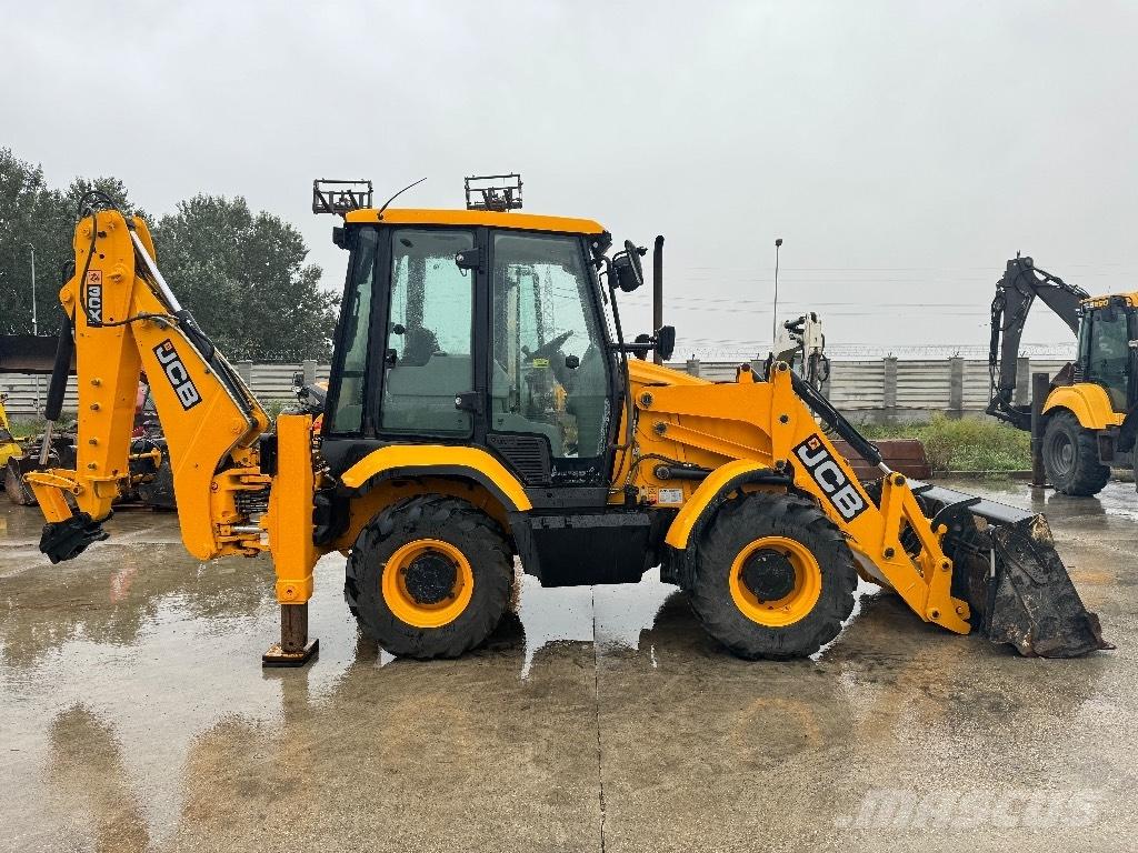 JCB 3 CX / compact Ekskavatori-iekrāvēji