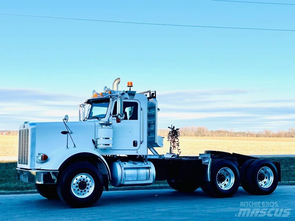 Peterbilt 367 Vilcēji