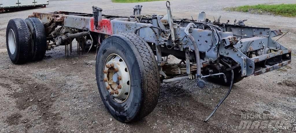 Scania 3-serie Šasija ar kabīni