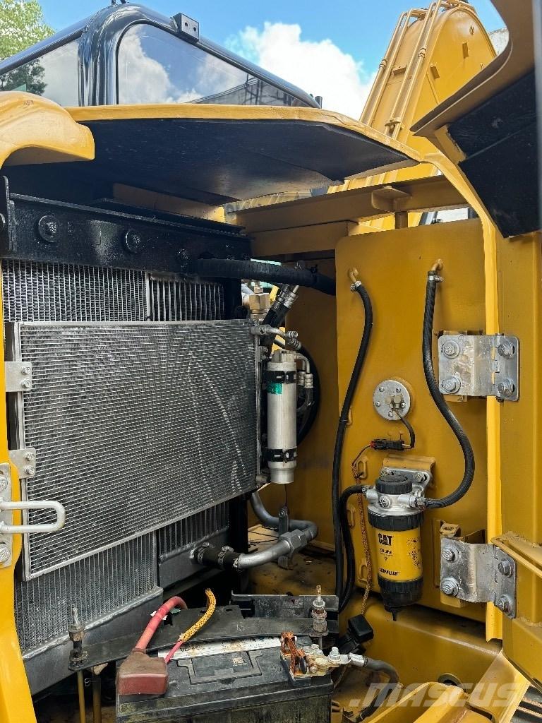 CAT 307 Mini ekskavatori < 7 t