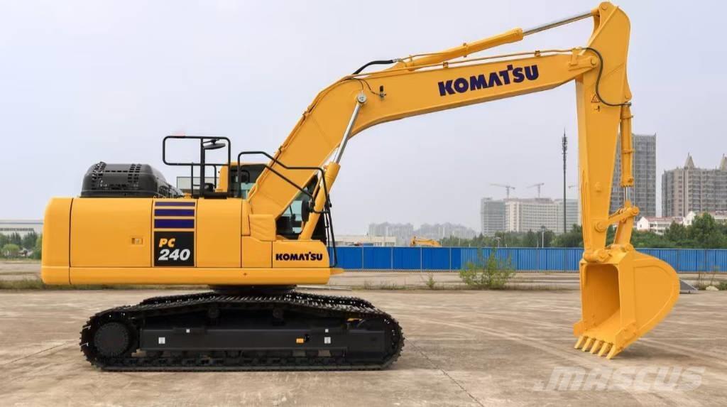 Komatsu PC 240 LC Kāpurķēžu ekskavatori