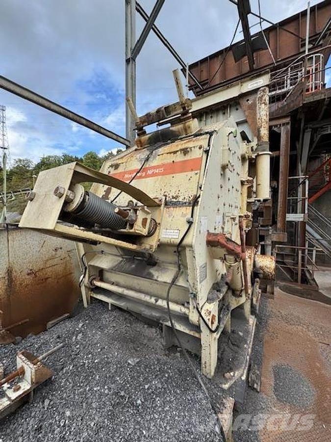 Metso NP 1415 Drupinātāji