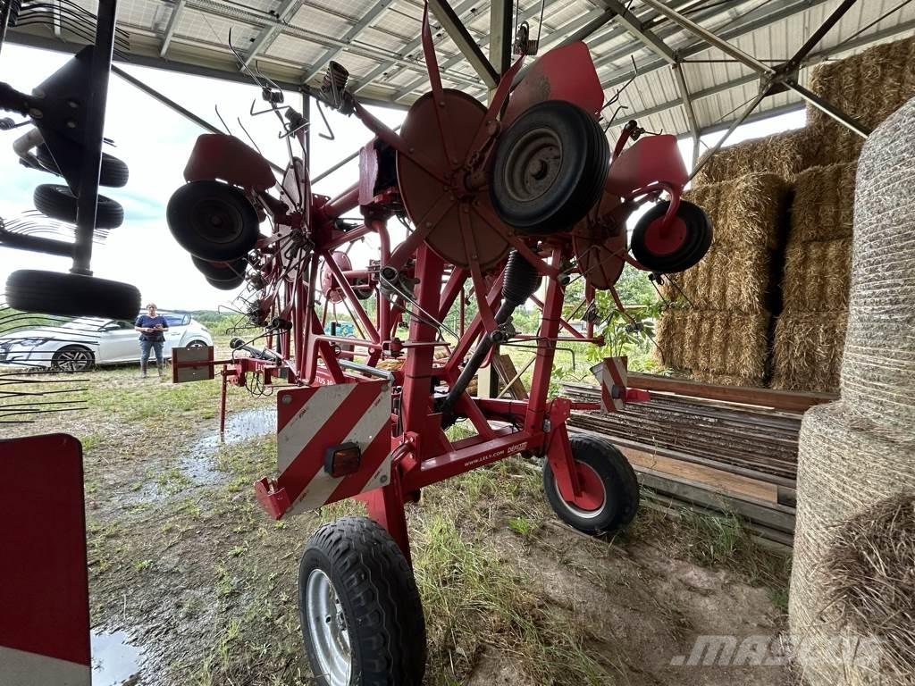 Lely LOTUS 1020 Grābekļi un siena ārdītāji
