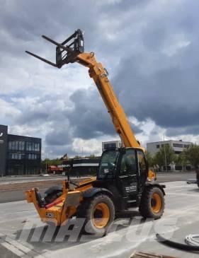 JCB 540-140 Teleskopiskie manipulatori