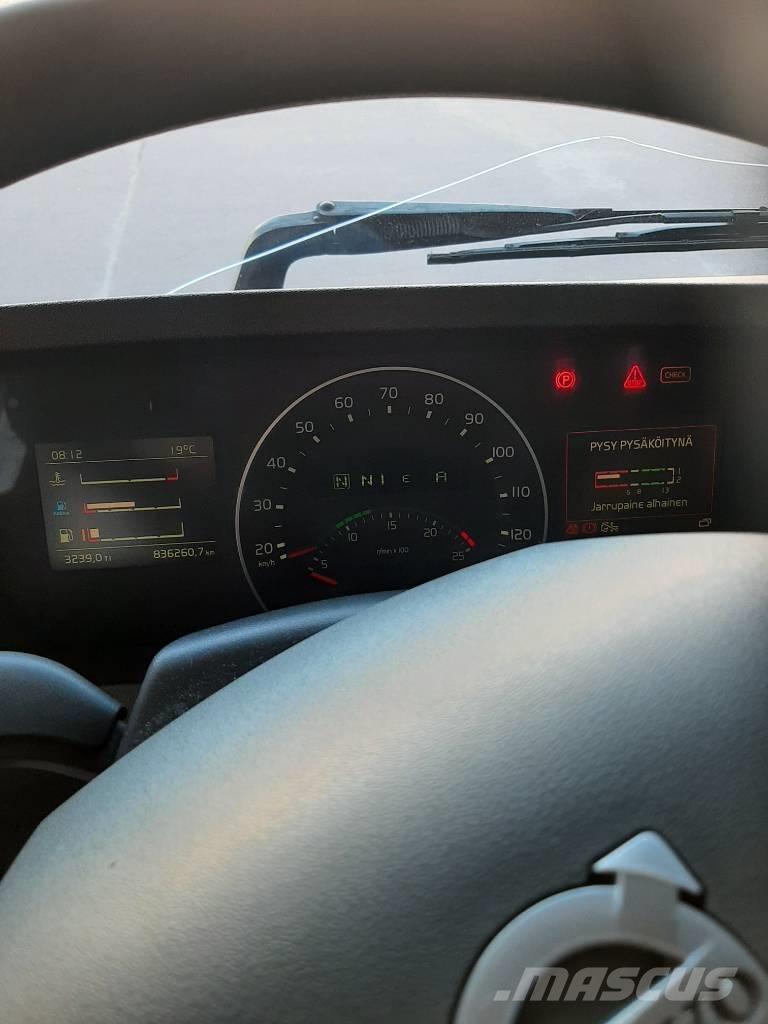 Volvo FH 13 Šasija ar kabīni