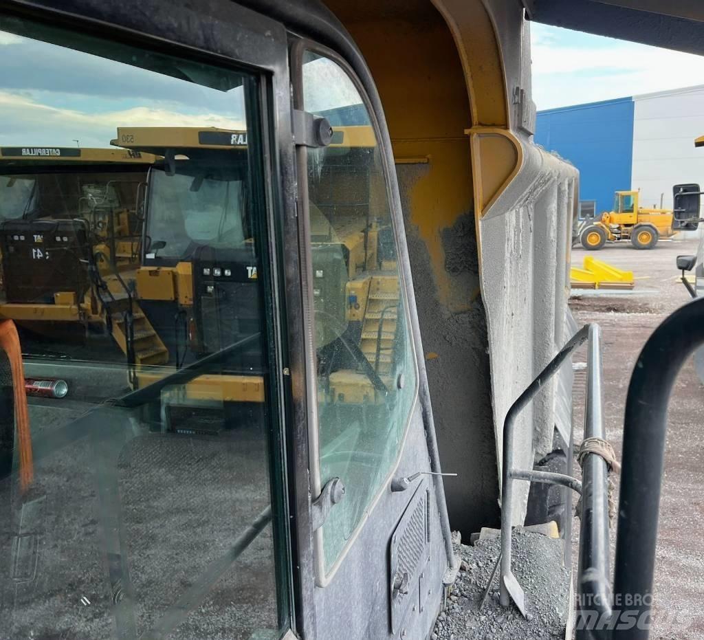 CAT 775 G Karjeras kravas automašīnas