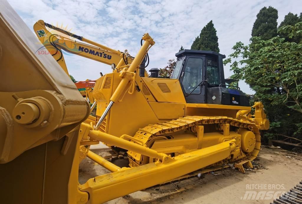 Komatsu D 155 AX Kāpurķēžu buldozeri