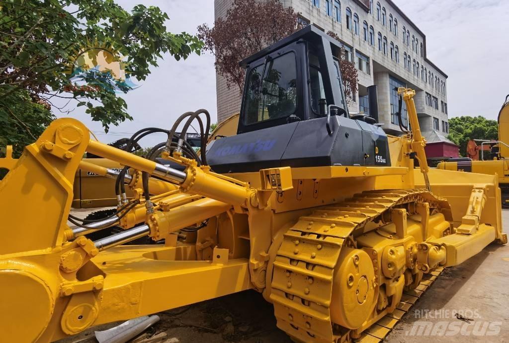Komatsu D 155 AX Kāpurķēžu buldozeri