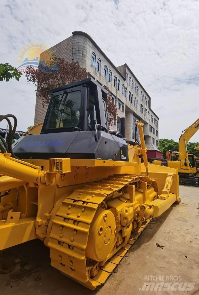 Komatsu D 155 AX Kāpurķēžu buldozeri