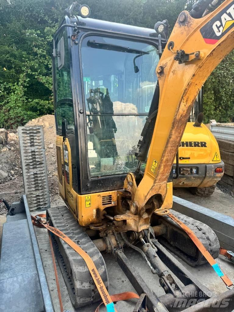 CAT 301.7 D Mini ekskavatori < 7 t