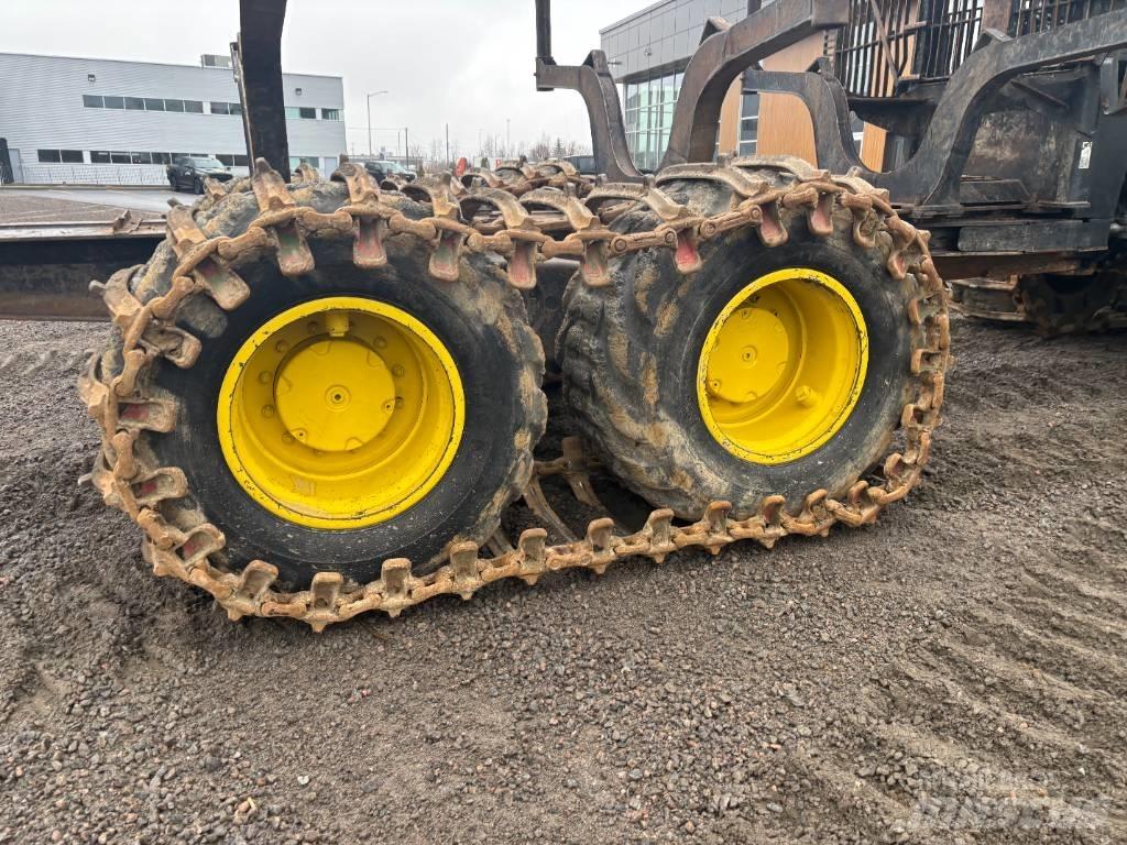 John Deere 1210 E Forvarderi