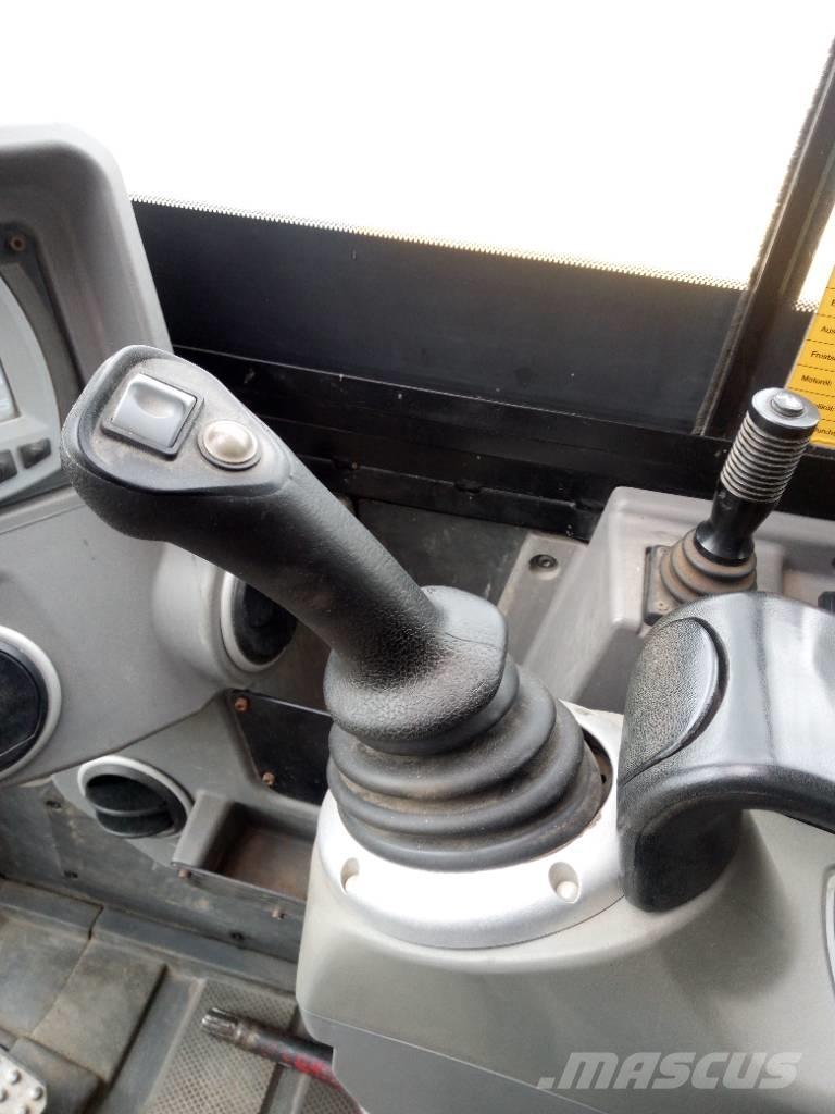 JCB 86 C-1 Vidēja lieluma ekskavatori 7 t - 12 t