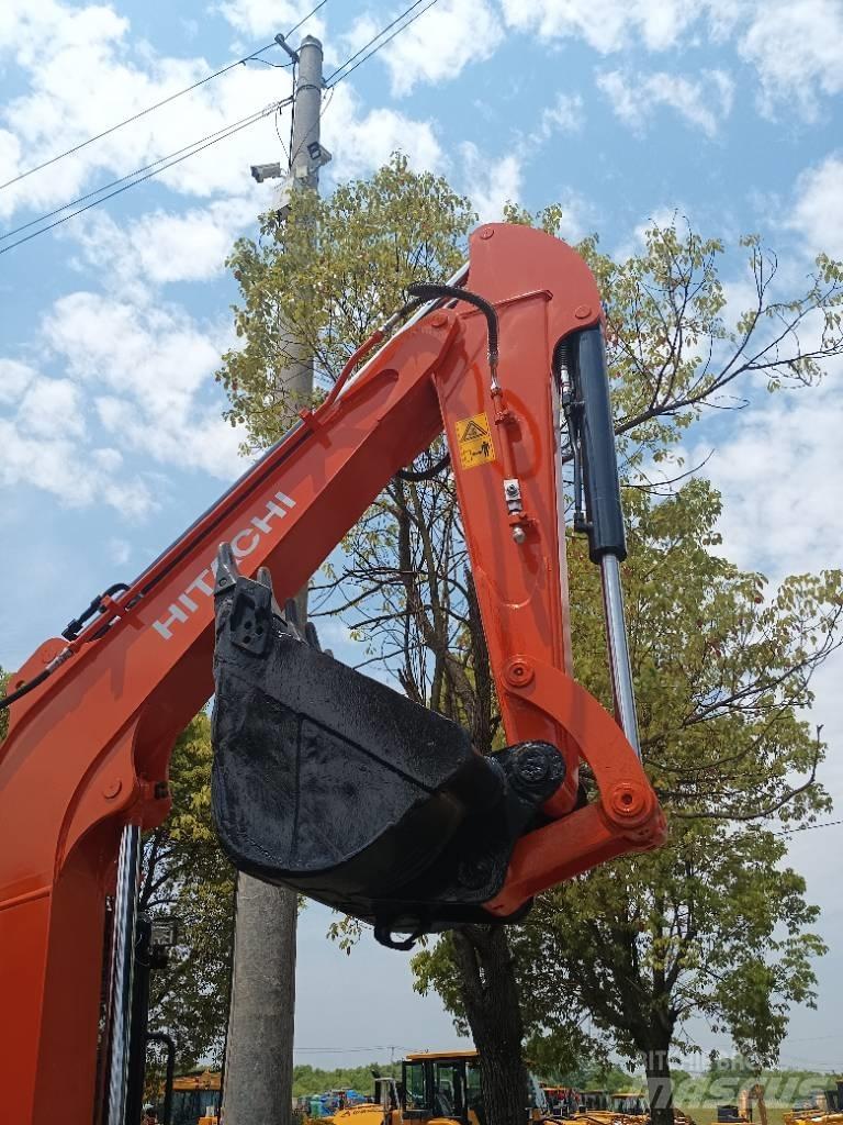 Hitachi 55 Mini ekskavatori < 7 t