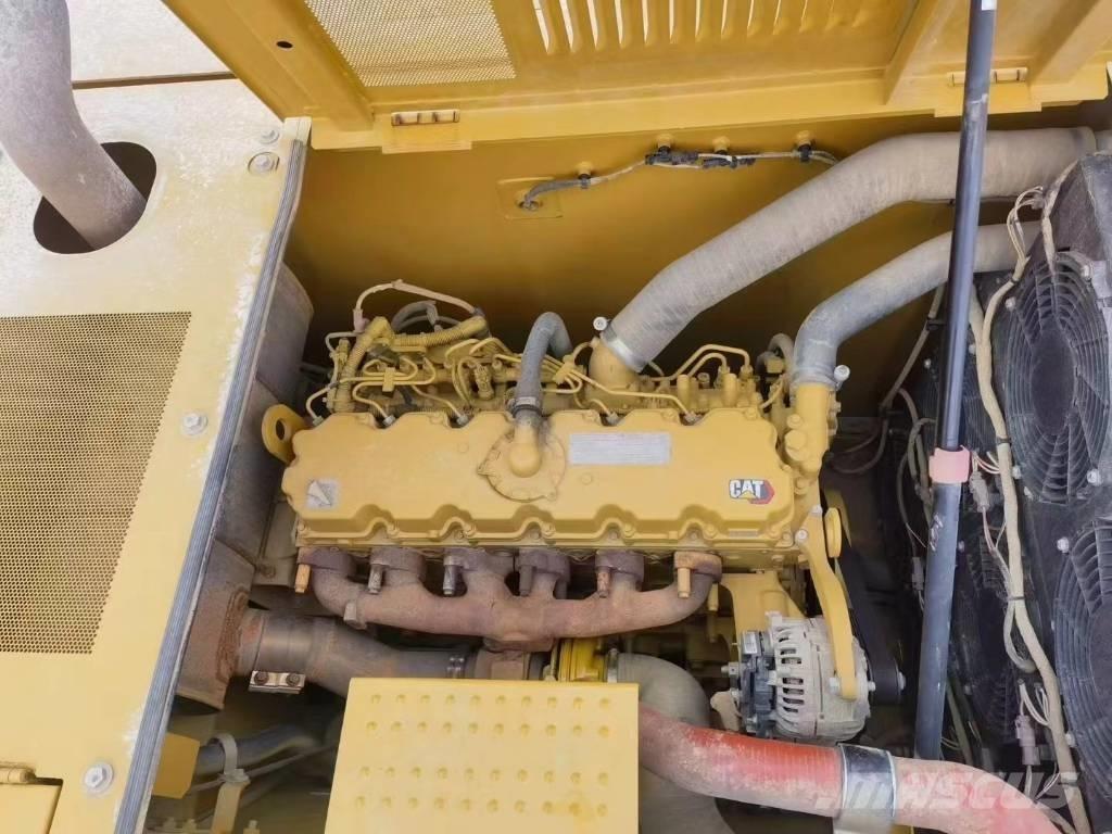 CAT 330GC Kāpurķēžu ekskavatori