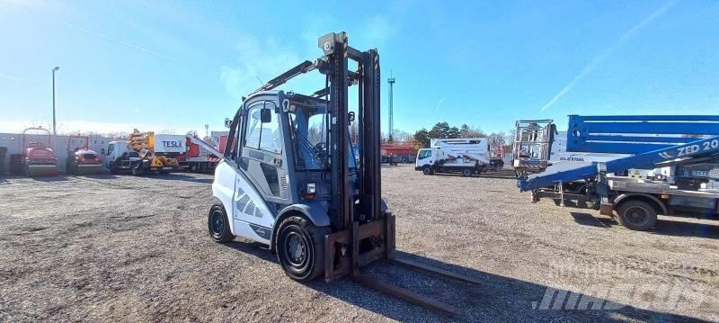 Linde H 45 D Tehnika ar dīzeļa dzinēju